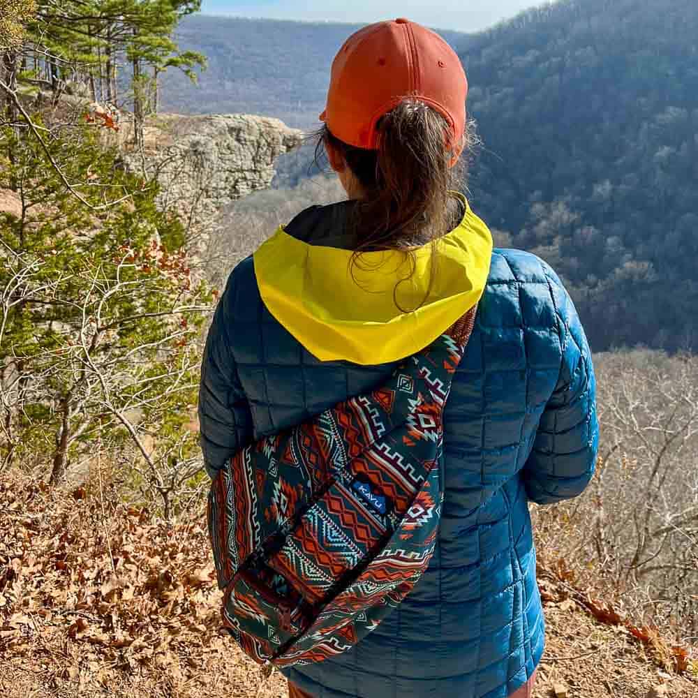 what-to-wear-hiking-bag