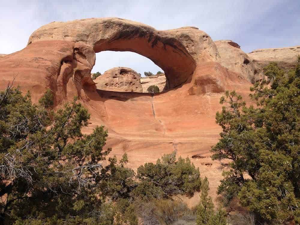 Guide To Hiking Rattlesnake Arches - The Happiness Function