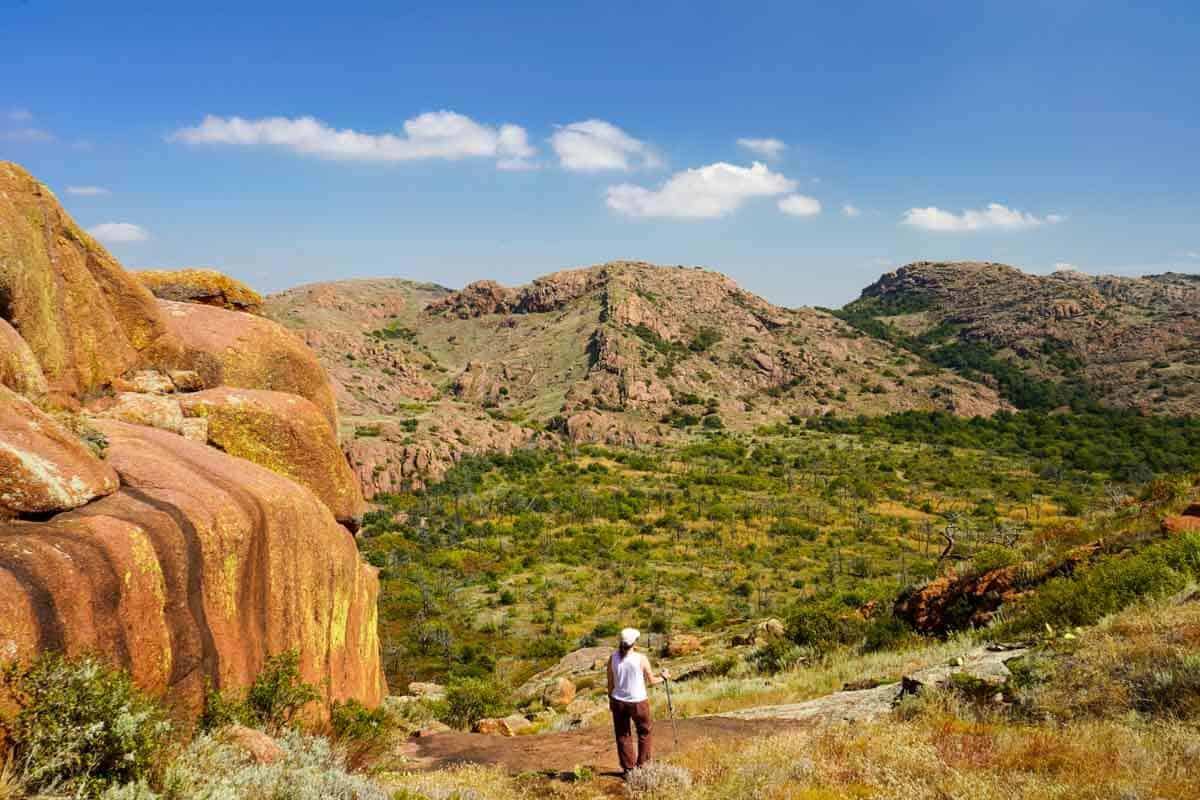 hiking-cedar-valley-oklahoma