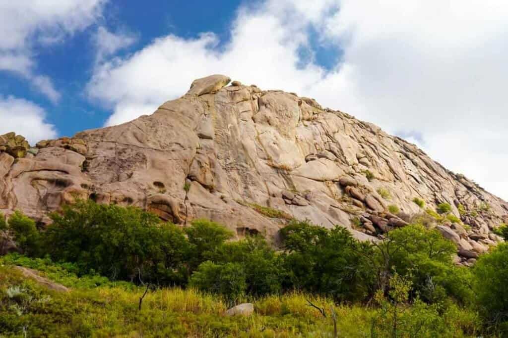 3Day Itinerary and Guide to Quartz Mountain State Park The Happiness