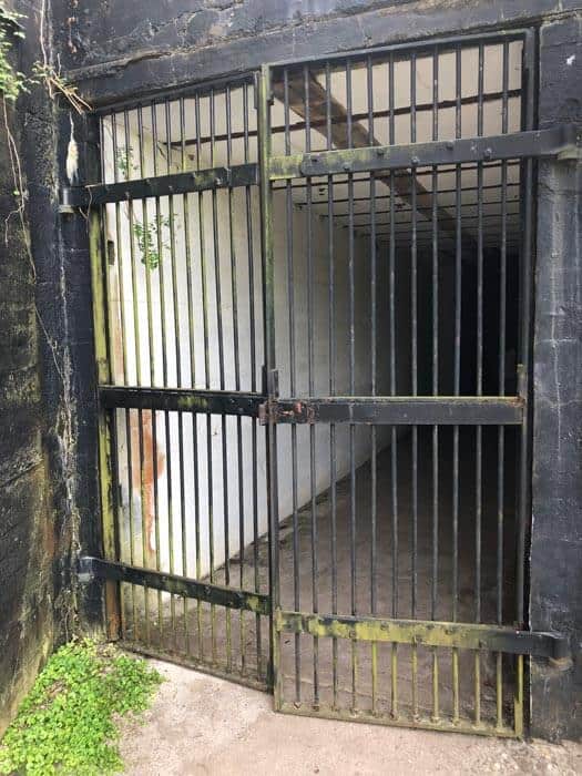 fort-pickens-fort-jail-cell