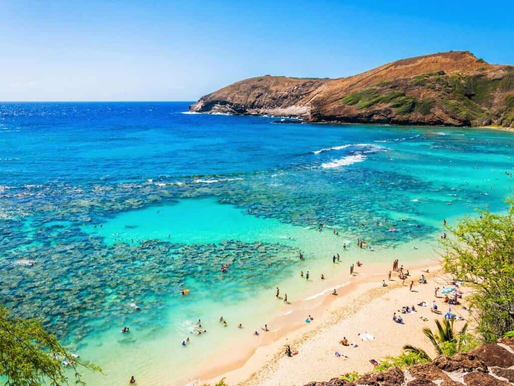 Snorkeling paradise Hanauma Bay, Oahu, Hawaii