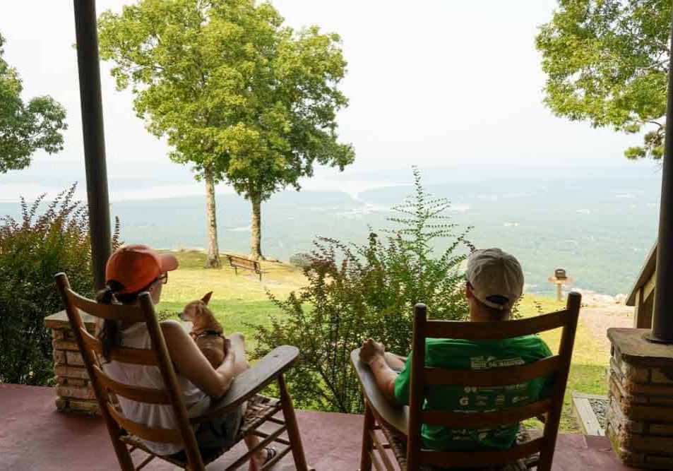 mount-nebo-state-park-visitor-center